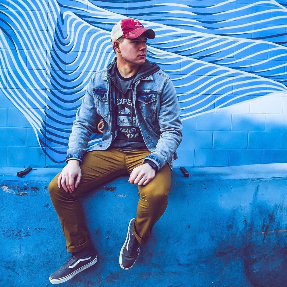 Meet your Posher, Dalton